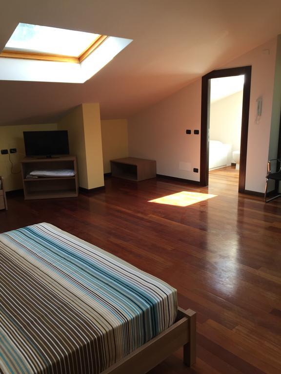 روما Almaresort B&B الغرفة الصورة